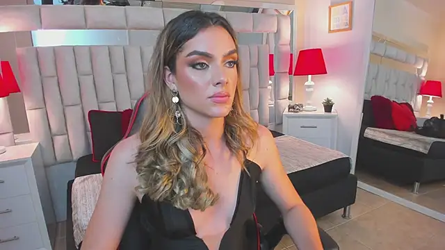 Snapshot of mariiahneedles chatting on February 9, 2025, 3:11 am mariiahneedles online show from February 9, 2025, 3:11 am