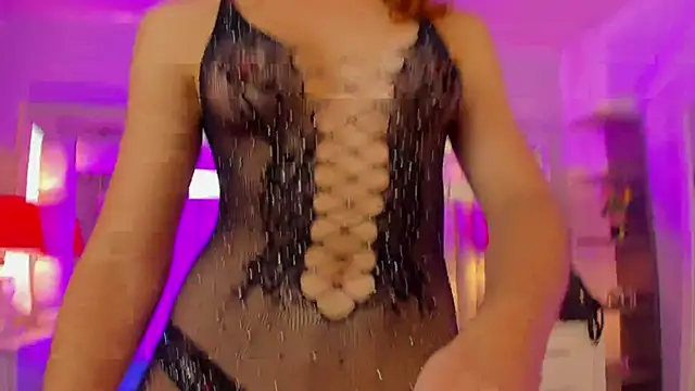 Snapshot of mariiahneedles chatting on October 20, 2025, 10:10 pm mariiahneedles online show from October 20, 2025, 10:10 pm