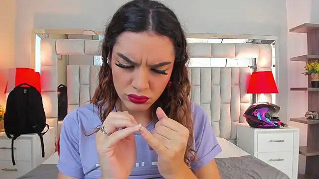 Snapshot of mariiahneedles chatting on November 11, 2025, 11:05 pm mariiahneedles online show from November 11, 2025, 11:05 pm