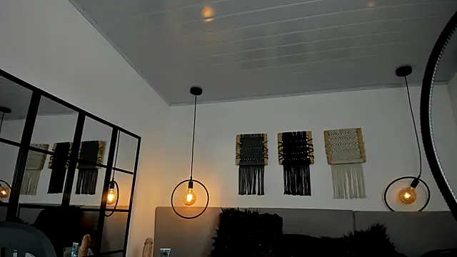 Sweet camille online show from November 17, 2025, 11:27 am