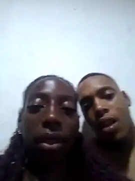 Snapshot of spicycouplex chatting on December 20, 2025, 2:29 am spicycouplex online show from December 20, 2025, 2:29 am