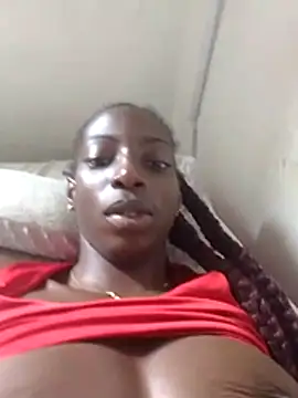 Snapshot of spicycouplex chatting on January 15, 2026, 7:28 pm spicycouplex online show from January 15, 2026, 7:28 pm