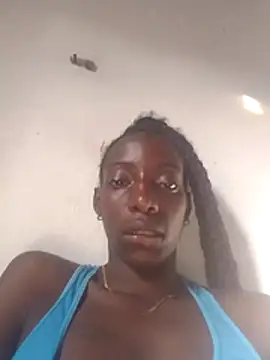 Snapshot of spicycouplex chatting on February 20, 2026, 10:10 pm spicycouplex online show from February 20, 2026, 10:10 pm