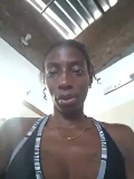 Snapshot of spicycouplex chatting on February 22, 2026, 6:39 pm spicycouplex online show from February 22, 2026, 6:39 pm