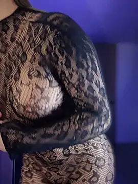 SaraFerreira online show from December 3, 2025, 1:35 am