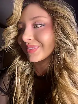 SaraFerreira online show from July 29, 2026, 12:53 am
