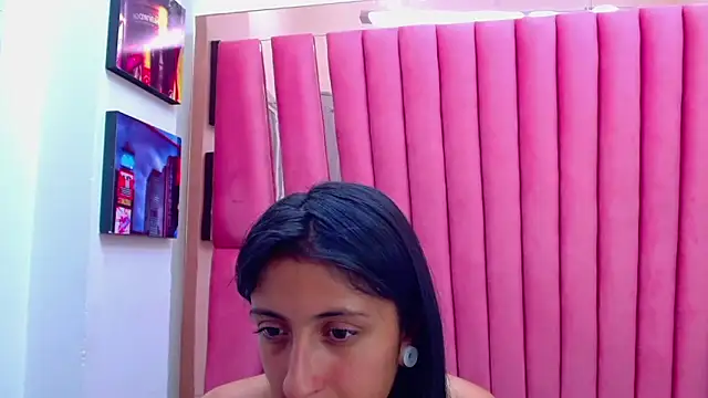 Snapshot of Cameron_cutte chatting on January 18, 2025, 7:17 am Cameron cutte online show from January 18, 2025, 7:17 am