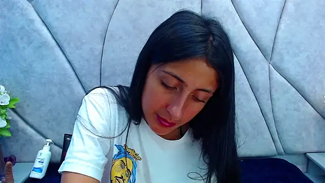 Snapshot of Cameron_cutte chatting on February 26, 2025, 9:10 am Cameron cutte online show from February 26, 2025, 9:10 am