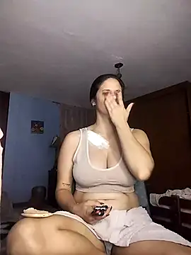 Snapshot of Catalinacandela chatting on February 19, 2026, 10:00 am Catalinacandela online show from February 19, 2026, 10:00 am