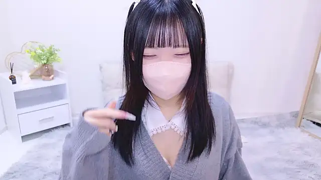 Snapshot of Suzu_ch_xx chatting on February 16, 2025, 2:00 pm Suzu ch xx online show from February 16, 2025, 2:00 pm
