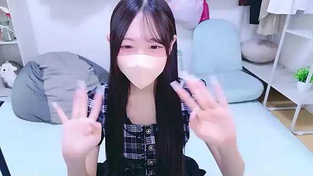 Suzu ch xx online show from June 11, 2026, 2:15 pm