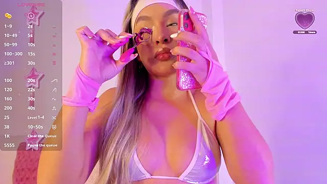 Snapshot of angel_rizzo_ chatting on February 1, 2025, 4:46 am angel rizzo online show from February 1, 2025, 4:46 am