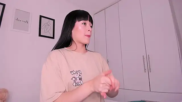 DannaHyde online show from January 28, 2025, 8:36 pm