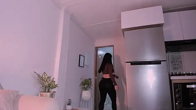 DannaHyde online show from February 17, 2025, 7:53 pm