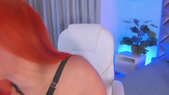 Crazyorange  online show from November 17, 2025, 10:21 am