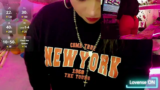 Snapshot of martina_bk chatting on January 22, 2025, 12:06 am martina bk online show from January 22, 2025, 12:06 am