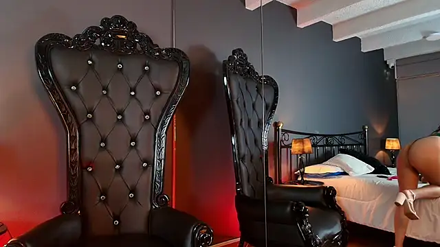  Odette   online show from February 4, 2025, 3:15 pm