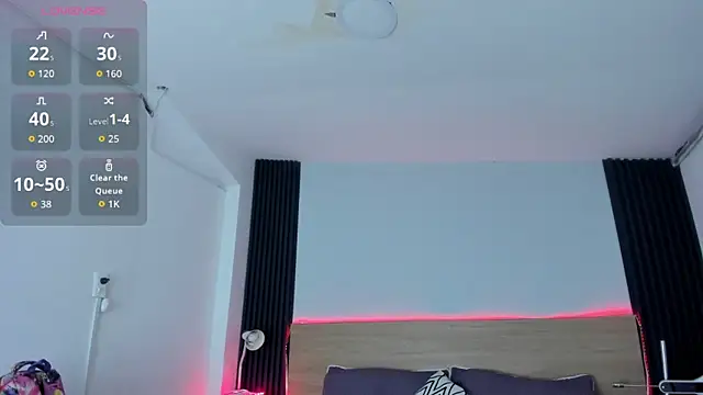 Chiqui milk  online show from October 29, 2025, 7:04 pm