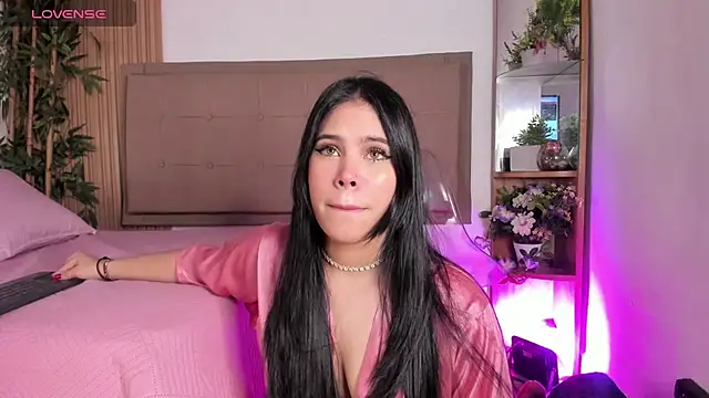 Snapshot of Natasha__Sccott chatting on March 14, 2025, 7:44 pm Natasha Sccott online show from March 14, 2025, 7:44 pm