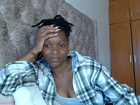 Snapshot of Naughty_Girl17 chatting on January 12, 2026, 10:31 am Naughty Girl17 online show from January 12, 2026, 10:31 am