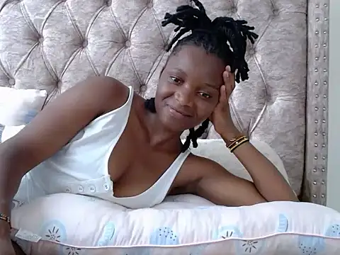 Snapshot of Naughty_Girl17 chatting on February 8, 2026, 1:25 pm Naughty Girl17 online show from February 8, 2026, 1:25 pm