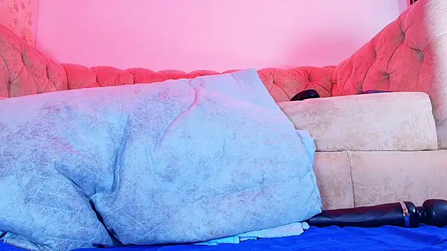 Snapshot of ann_berlin chatting on September 26, 2025, 3:10 am ann berlin online show from September 26, 2025, 3:10 am