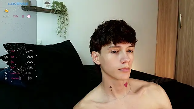 Snapshot of badboy_one_ chatting on November 24, 2025, 9:14 pm badboy one online show from November 24, 2025, 9:14 pm