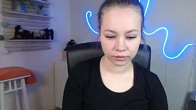 Snapshot of holly_xglam chatting on December 31, 2024, 7:10 am holly xglam online show from December 31, 2024, 7:10 am
