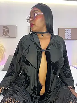 Esmeralda Duarte online show from May 23, 2026, 4:29 am