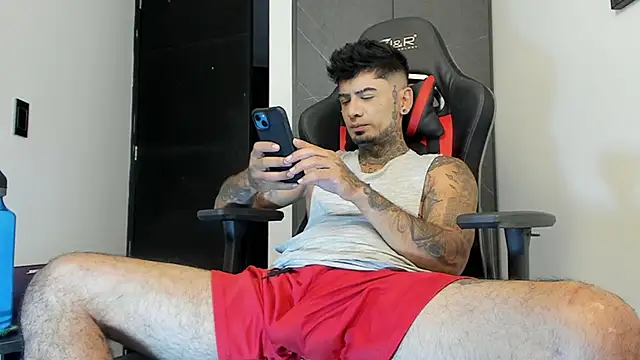 Snapshot of sergiio_mesa27 chatting on December 13, 2024, 8:58 pm sergiio mesa27 online show from December 13, 2024, 8:58 pm