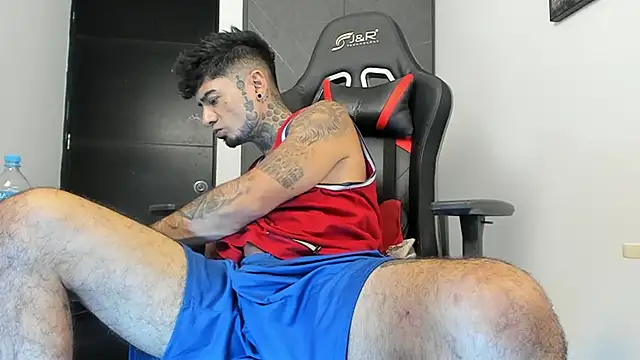 Snapshot of sergiio_mesa27 chatting on January 9, 2025, 3:55 pm sergiio mesa27 online show from January 9, 2025, 3:55 pm