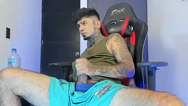 Snapshot of sergiio_mesa27 chatting on January 21, 2025, 2:59 pm sergiio mesa27 online show from January 21, 2025, 2:59 pm