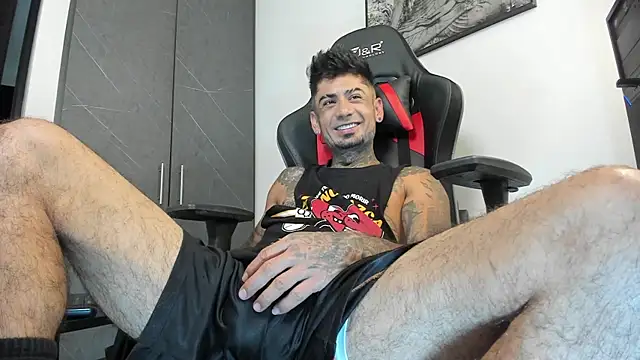 Snapshot of sergiio_mesa27 chatting on September 25, 2025, 3:49 pm sergiio mesa27 online show from September 25, 2025, 3:49 pm