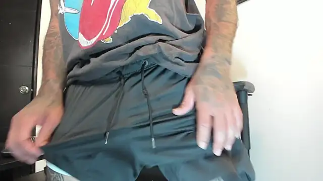 Snapshot of sergiio_mesa27 chatting on October 4, 2025, 1:36 am sergiio mesa27 online show from October 4, 2025, 1:36 am