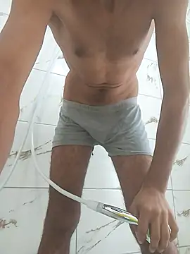 Snapshot of Kurtsikici@xh chatting on October 15, 2025, 8:14 am Kurtsikicixh online show from October 15, 2025, 8:14 am