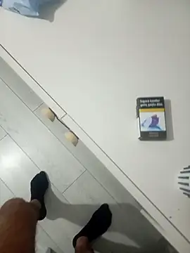 Snapshot of Kurtsikici@xh chatting on October 15, 2025, 9:59 pm Kurtsikicixh online show from October 15, 2025, 9:59 pm