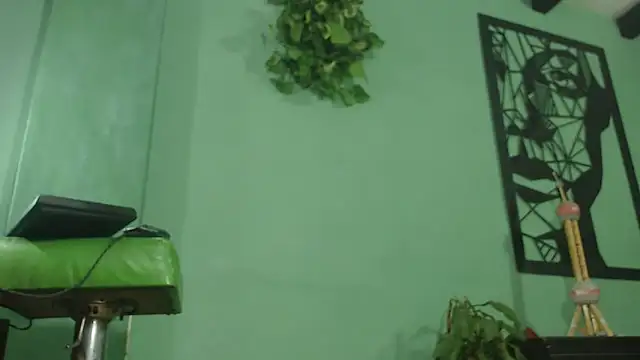 thirstymoonxx online show from September 19, 2025, 3:30 am