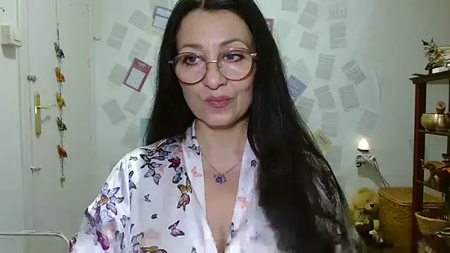 KeisyNeonX online show from May 7, 2026, 7:52 pm