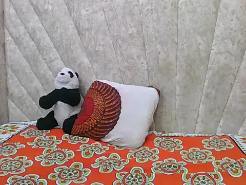 Sexy Villagegal online show from October 24, 2025, 3:08 pm