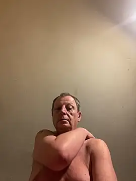 Snapshot of chubbybear2cum chatting on November 1, 2025, 6:26 am chubbybear2cum online show from November 1, 2025, 6:26 am