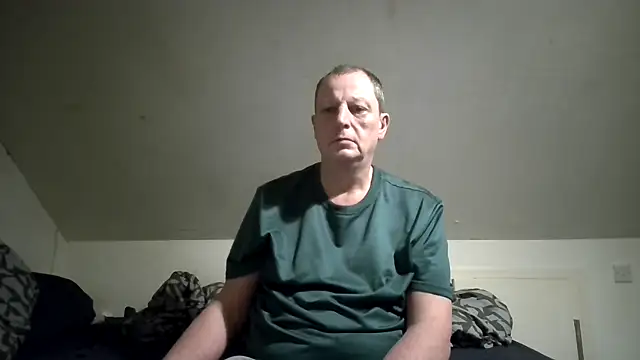 Snapshot of chubbybear2cum chatting on December 15, 2025, 11:20 pm chubbybear2cum online show from December 15, 2025, 11:20 pm