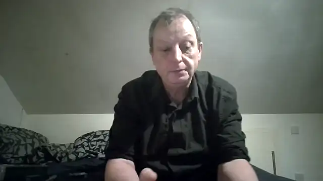 Snapshot of chubbybear2cum chatting on March 2, 2026, 3:52 am chubbybear2cum online show from March 2, 2026, 3:52 am