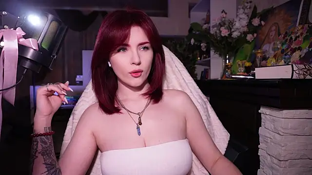 Snapshot of Chriss_Fox chatting on November 19, 2025, 3:34 pm Chriss Fox online show from November 19, 2025, 3:34 pm