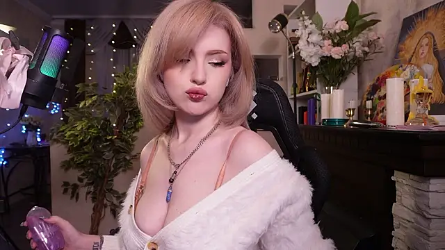 Snapshot of Chriss_Fox chatting on February 1, 2026, 3:21 pm Chriss Fox online show from February 1, 2026, 3:21 pm