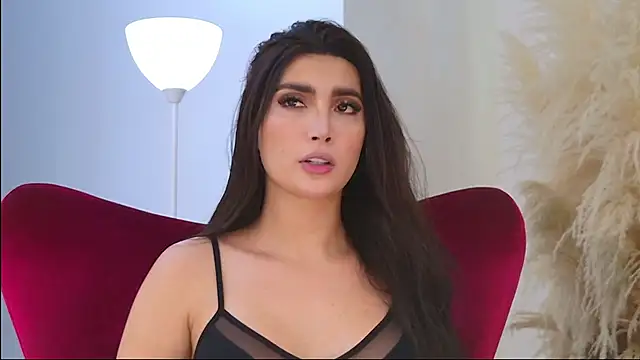  BellaDonna  online show from November 22, 2025, 1:15 am