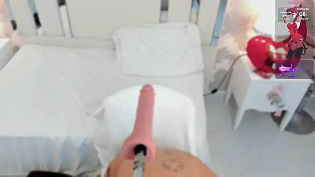 Snapshot of Miliaangeles chatting on December 22, 2025, 11:40 am Miliaangeles online show from December 22, 2025, 11:40 am