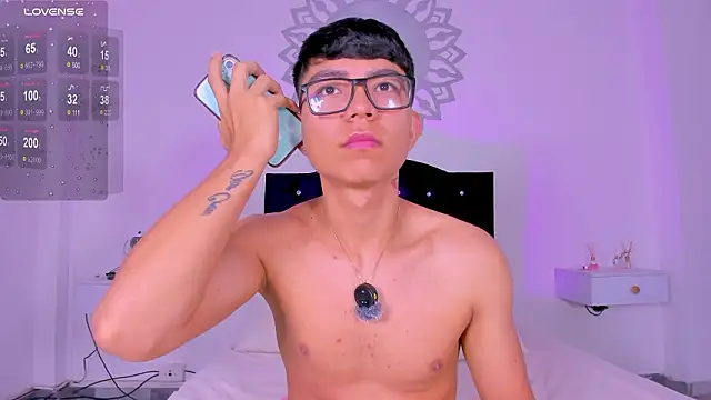 CodyTwink online show from March 27, 2026, 2:50 pm