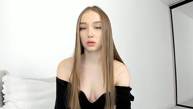 Snapshot of Sweet-bb chatting on February 2, 2026, 5:55 pm Sweet-bb online show from February 2, 2026, 5:55 pm