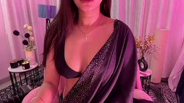 Snapshot of Unique-Beauty chatting on January 27, 2025, 1:41 pm Unique-Beauty online show from January 27, 2025, 1:41 pm