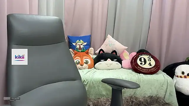 Snapshot of Unique-Beauty chatting on March 7, 2026, 9:28 am Unique-Beauty online show from March 7, 2026, 9:28 am